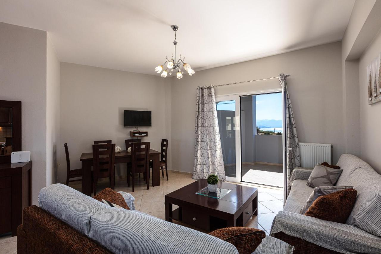 Helena'S Aparthotel , Scaleta Prinos  Bagian luar foto